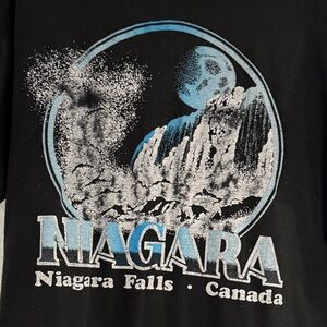 Vintage Niagara Falls tee